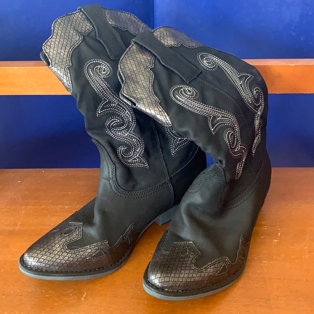 Cowboy boots